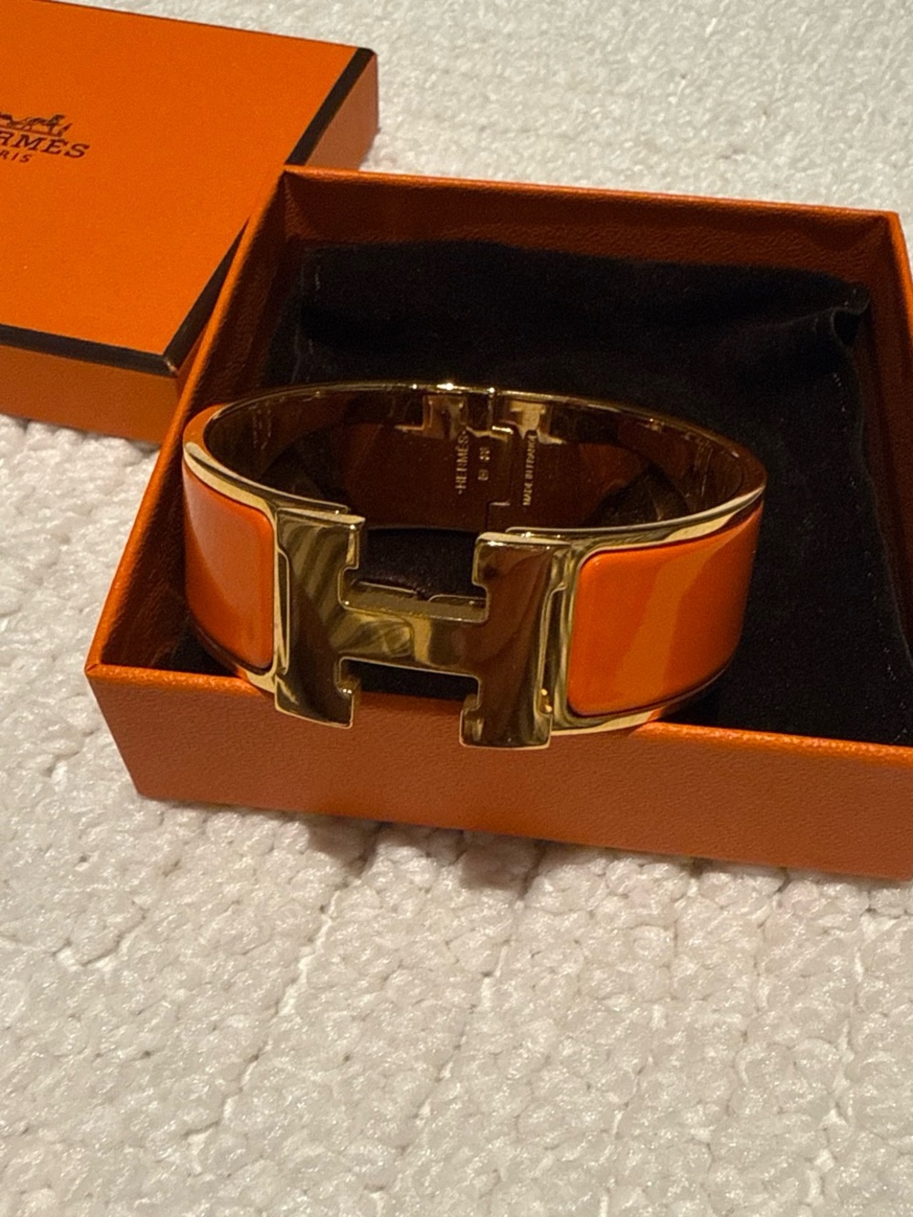 Hermès Clic H Bracelet in Orange Enamel and Gold